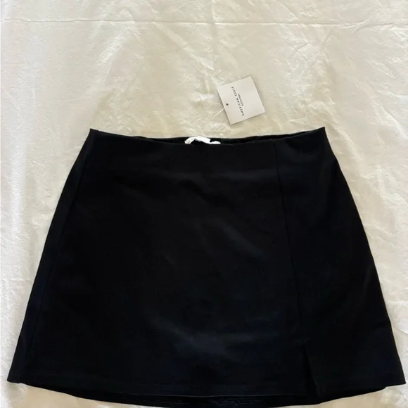 American Eagle Black Skort Brand New - Picture 1 of 4